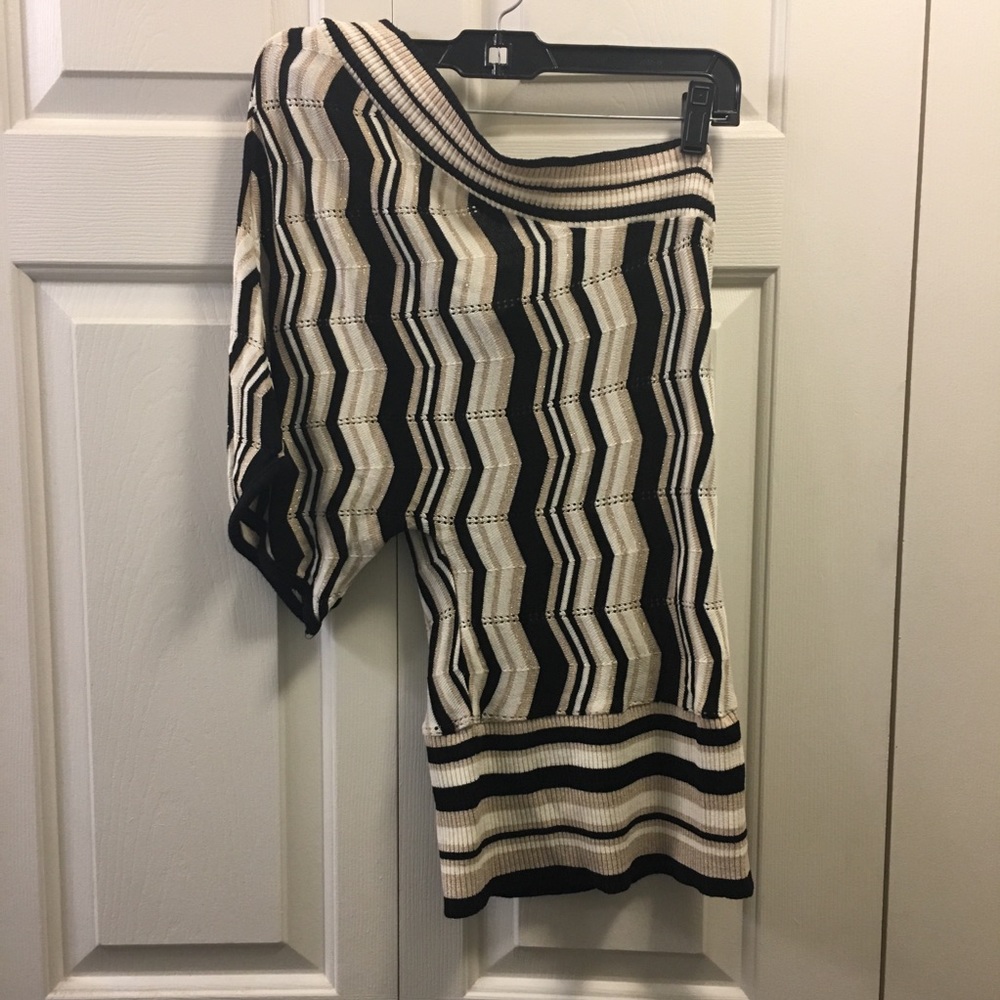 One Shoulder/Sleeve Sparkly Club Top
